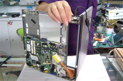 九宮格專注中小企業網絡營銷，攜手蜀興創電腦技術服務公司共拓互聯網銷售新篇章